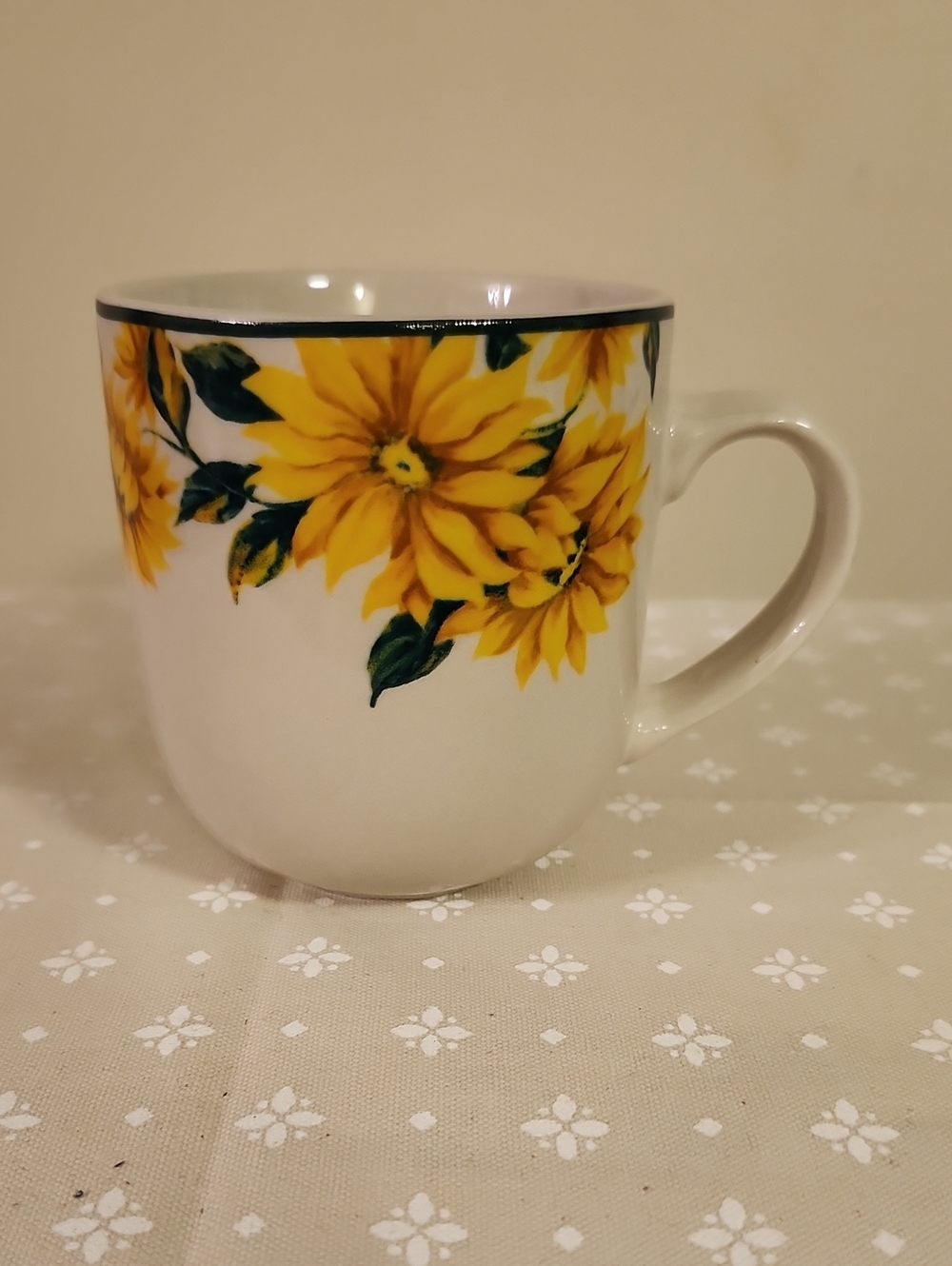 Thompson Pottery Yellow Sunflower Ceramic Mug